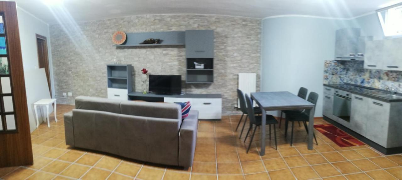 La Taverna Appartamento Scala A Chiocciola Follonica Extérieur photo